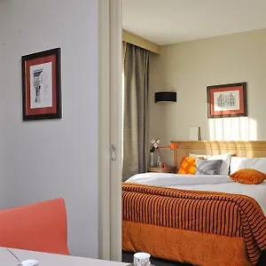 Adagio La Defense Esplanade Apart-hotel